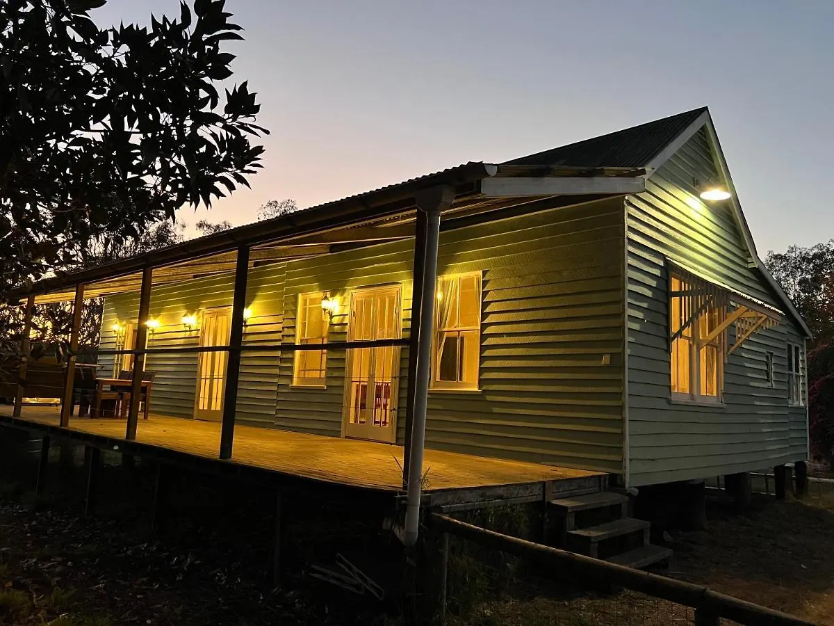 The Cottage Farm Stay - Grandchester Australia